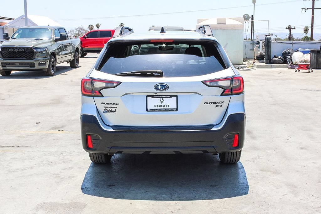 Used 2021 Subaru Outback Onyx Edition XT w/ Popular Package #2 AWD/4WD image 8
