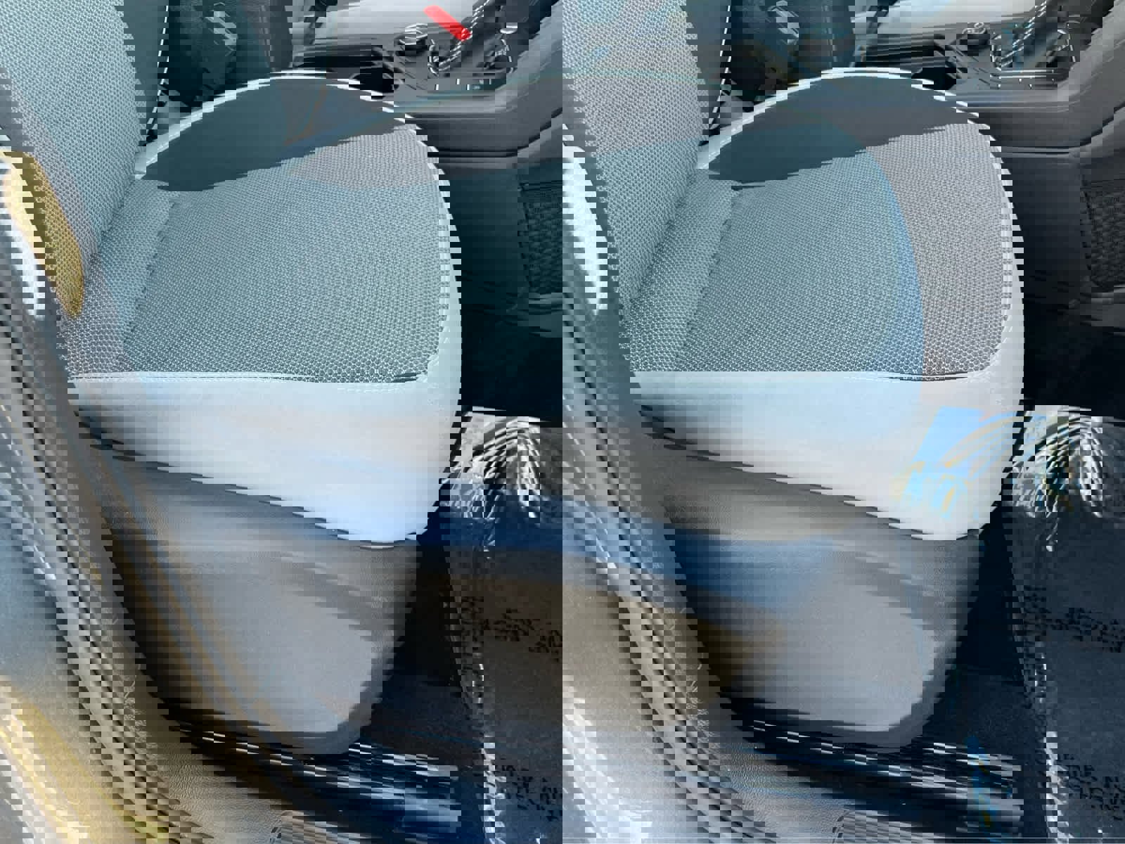 Used 2022 Volkswagen Taos S image 18