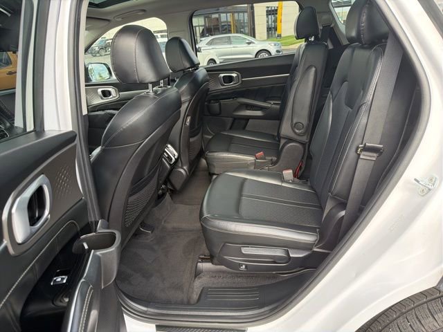 Used 2022 Kia Sorento SX FWD image 26