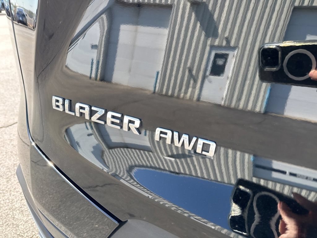 Used 2023 Chevrolet Blazer LT AWD/4WD image 8