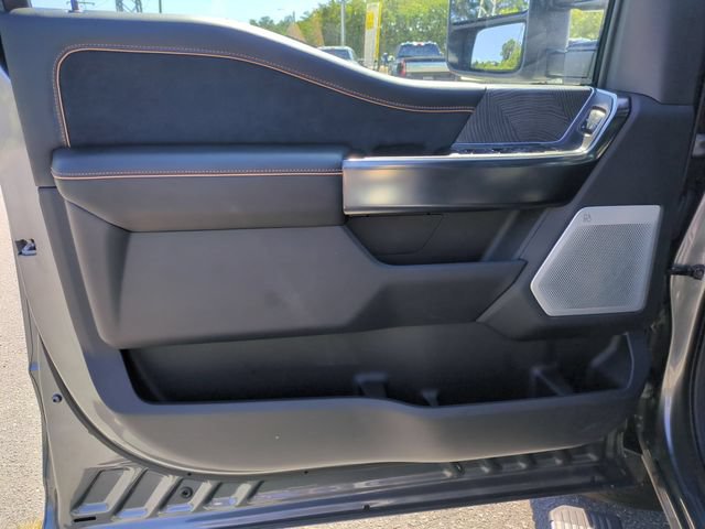 Used 2024 Ford F350 Platinum w/ FX4 Off-Road Package AWD/4WD image 12