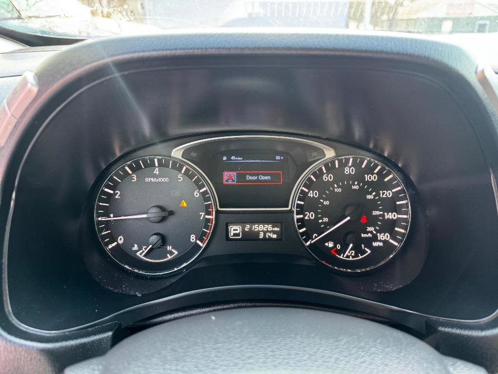 Used 2014 Nissan Pathfinder SL w/ SL Premium Package FWD image 21