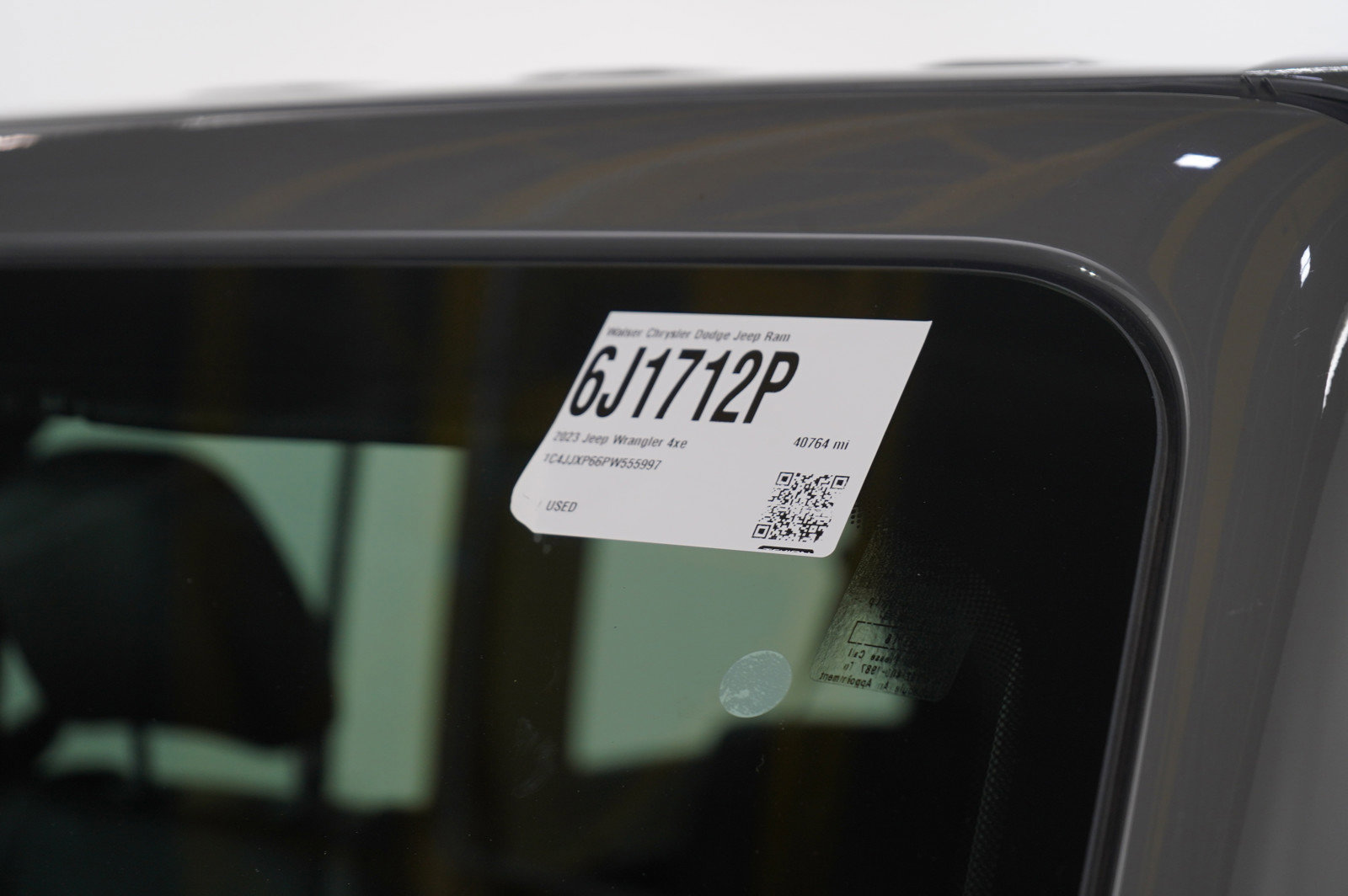 Used 2023 Jeep Wrangler Unlimited Sahara w/ Cold Weather Group image 24