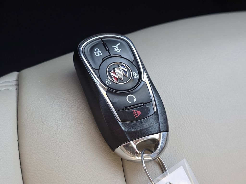 Used 2020 Buick Enclave Essence w/ Sport Touring Edition image 30