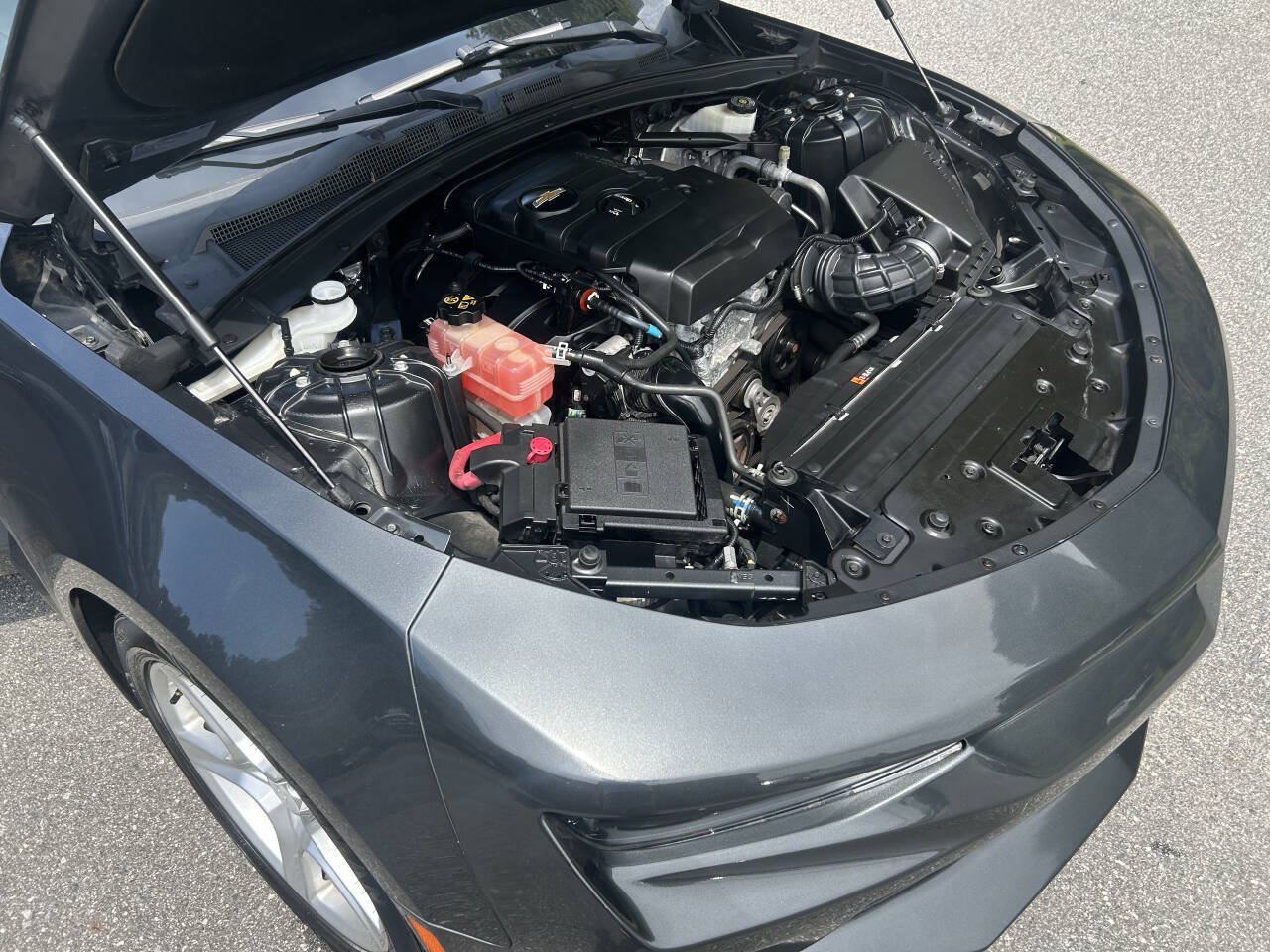 Used 2017 Chevrolet Camaro LT RWD image 14