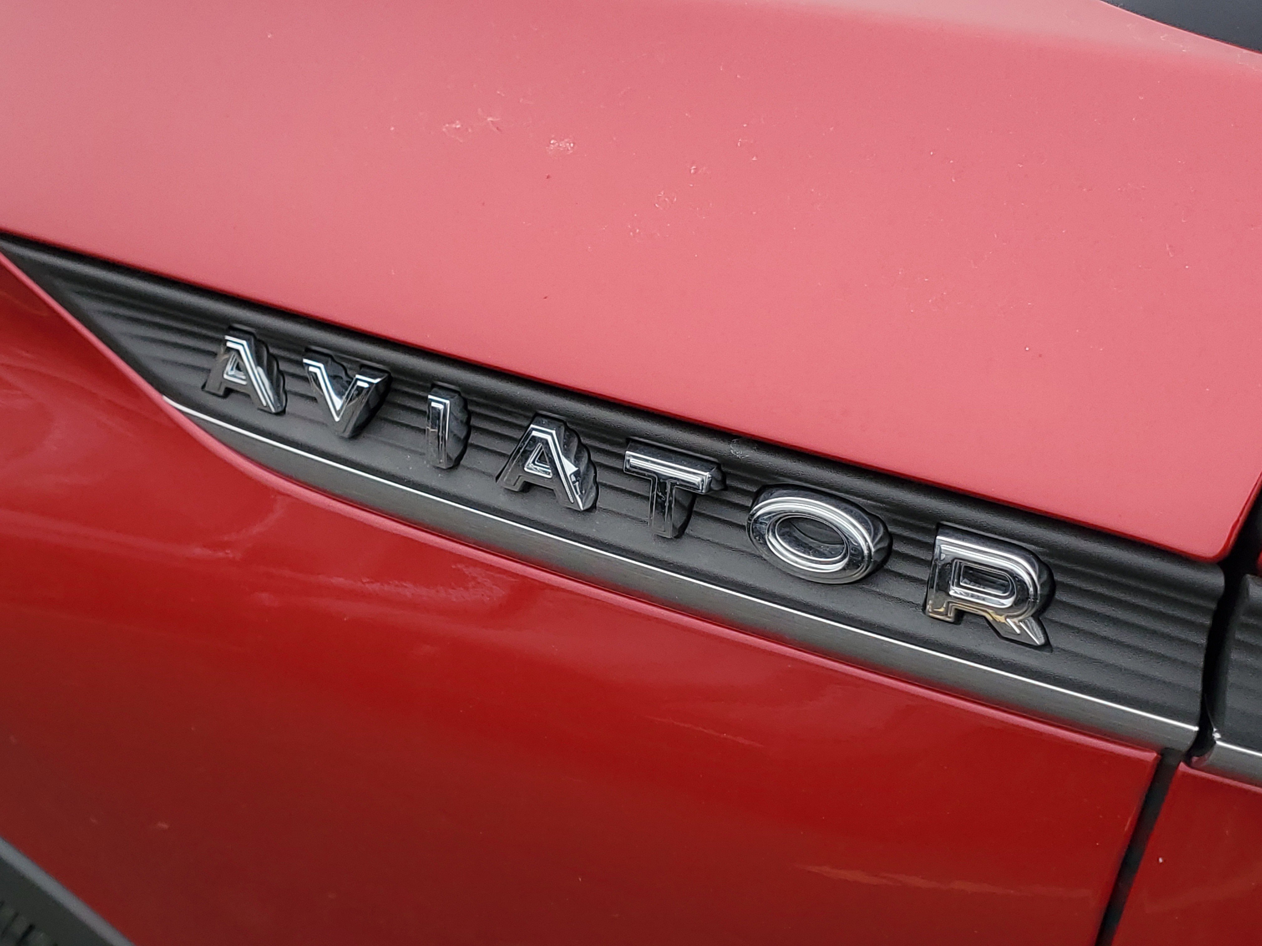 New 2026 Lincoln Aviator AWD image 7