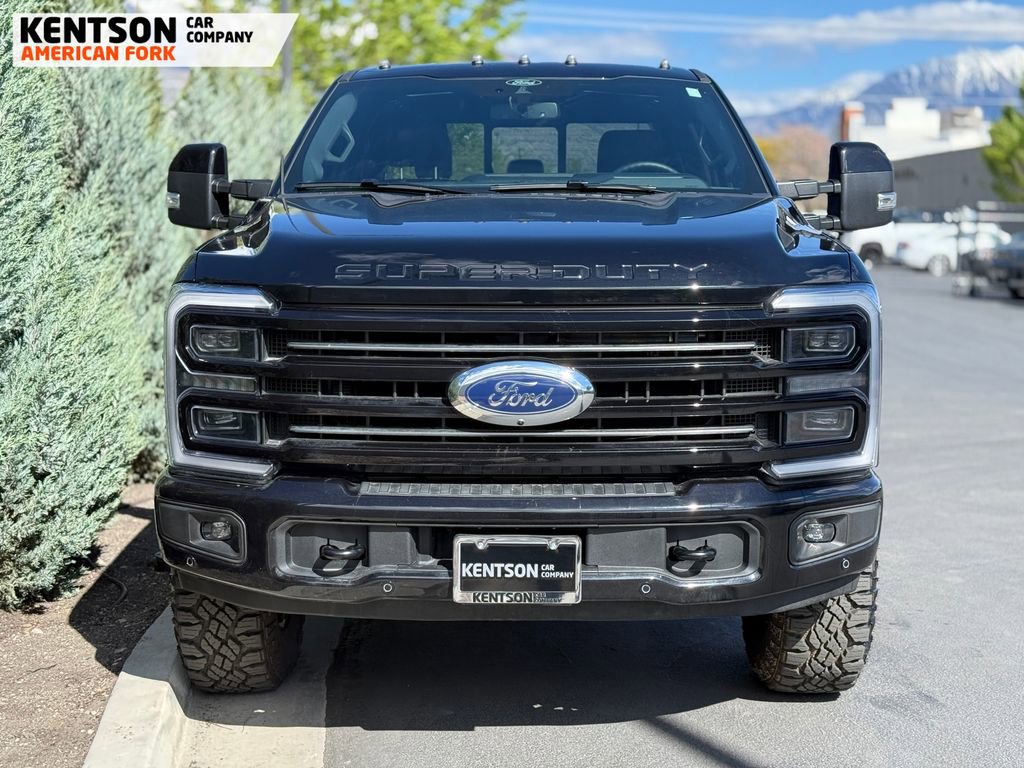 Used 2025 Ford F250 Platinum w/ Tremor Off-Road Package AWD/4WD image 2