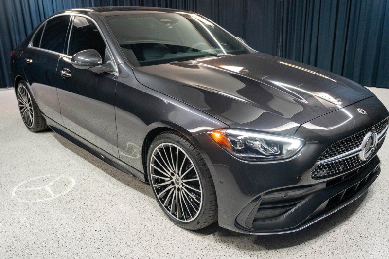 New 2026 Mercedes-Benz C 300 4MATIC Sedan image 3