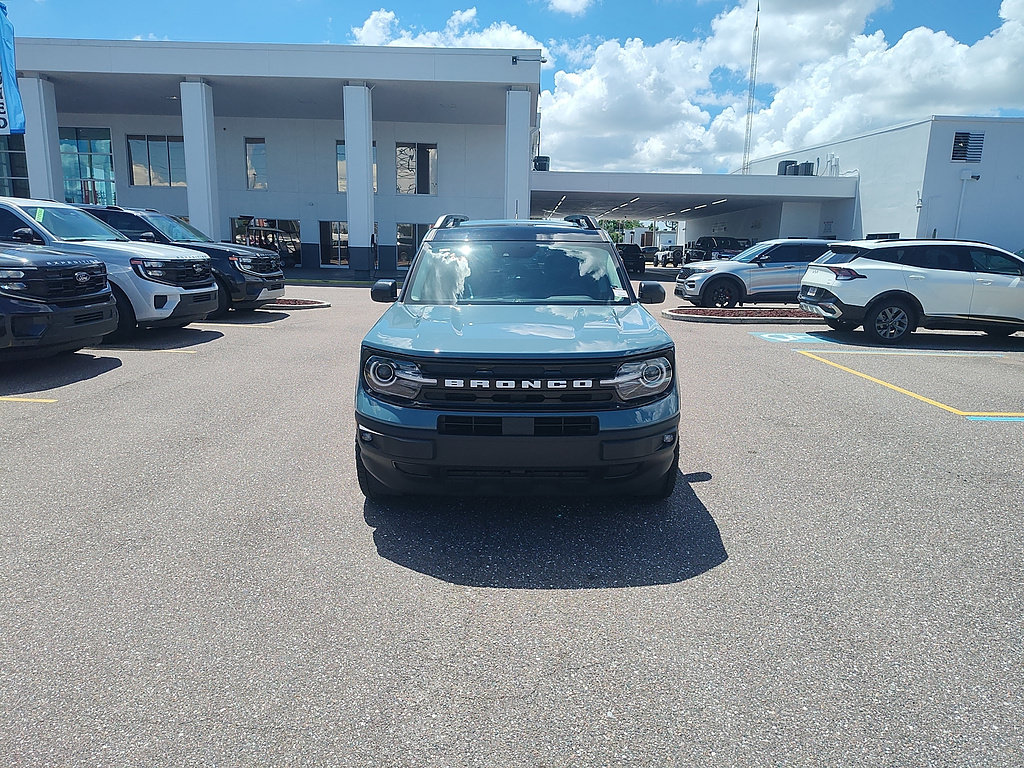 Certified 2023 Ford Bronco Sport Outer Banks w/ Tech Package AWD/4WD image 3
