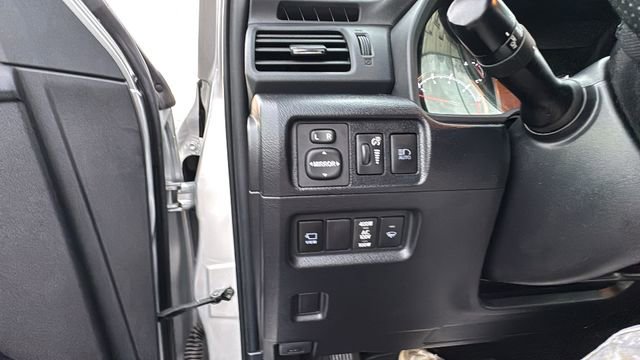 Used 2024 Toyota 4Runner Limited image 13