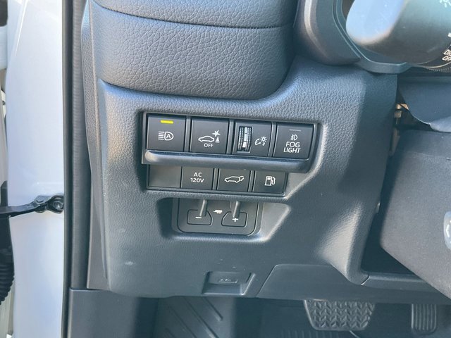 Used 2024 Toyota Land Cruiser image 10