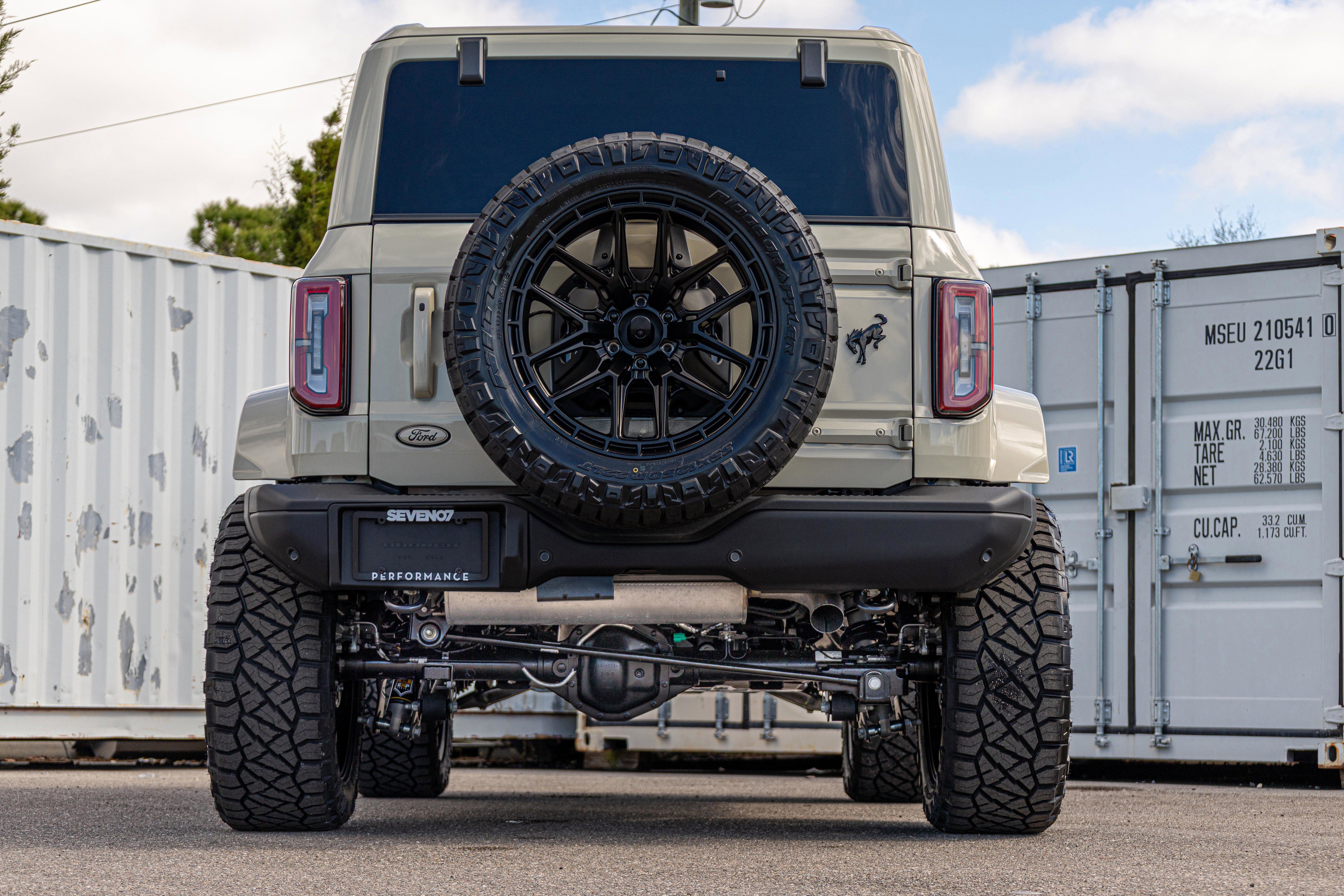 New 2025 Ford Bronco Badlands AWD/4WD image 6