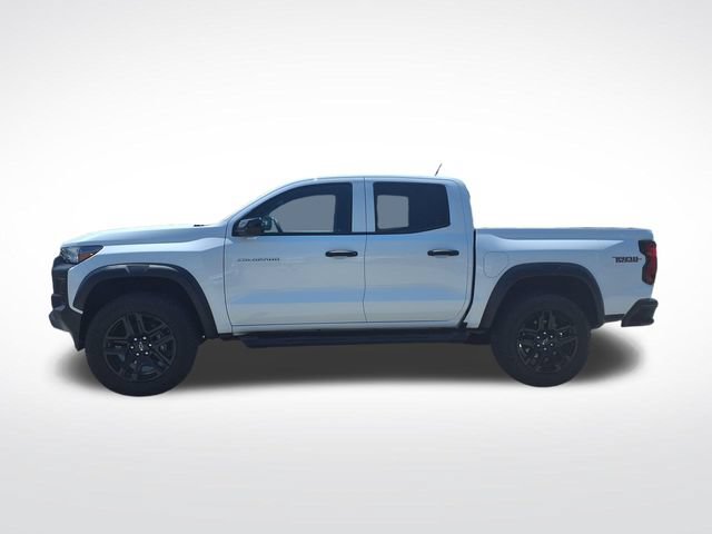 Used 2024 Chevrolet Colorado Trail Boss w/ Advanced Trailering Package AWD/4WD image 2