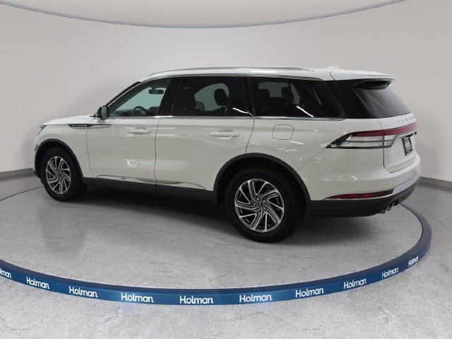 Certified 2023 Lincoln Aviator AWD image 7