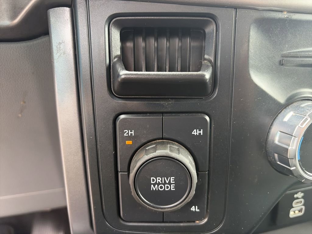Used 2025 Ford F150 XLT w/ Equipment Group 301A Standard AWD/4WD image 26