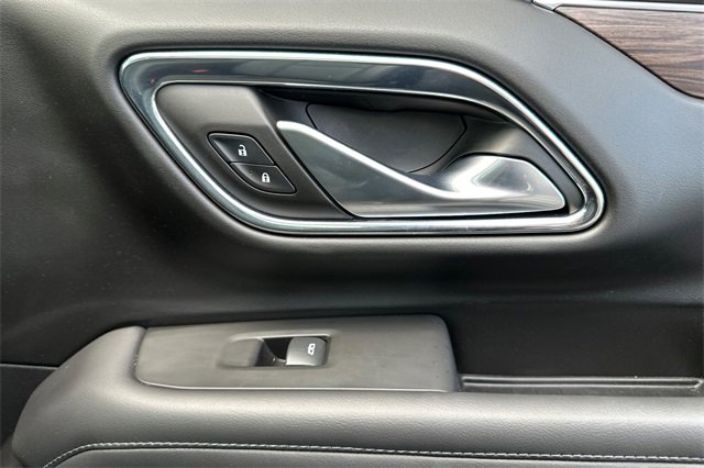 Used 2022 Chevrolet Tahoe Z71 w/ Z71 Off-Road Package image 22