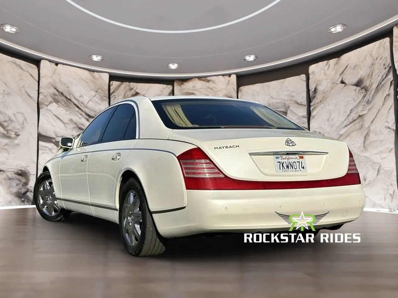 Used 2006 Maybach 57 RWD image 2