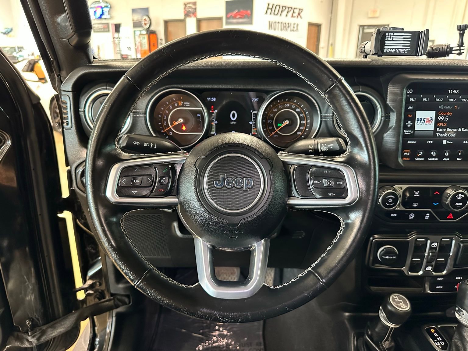 Used 2021 Jeep Gladiator Overland w/ Popular Equipment Package AWD/4WD image 17