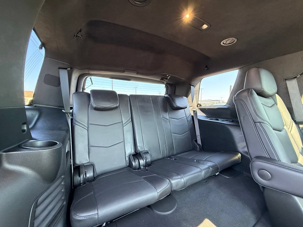 Used 2019 Cadillac Escalade Platinum AWD/4WD image 31