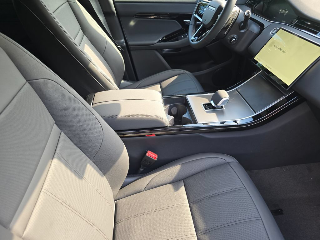 New 2026 Land Rover Range Rover Evoque S AWD/4WD image 17
