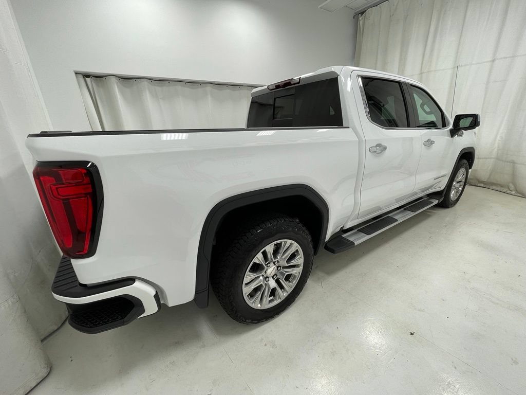 Used 2023 GMC Sierra 1500 Denali AWD/4WD image 4