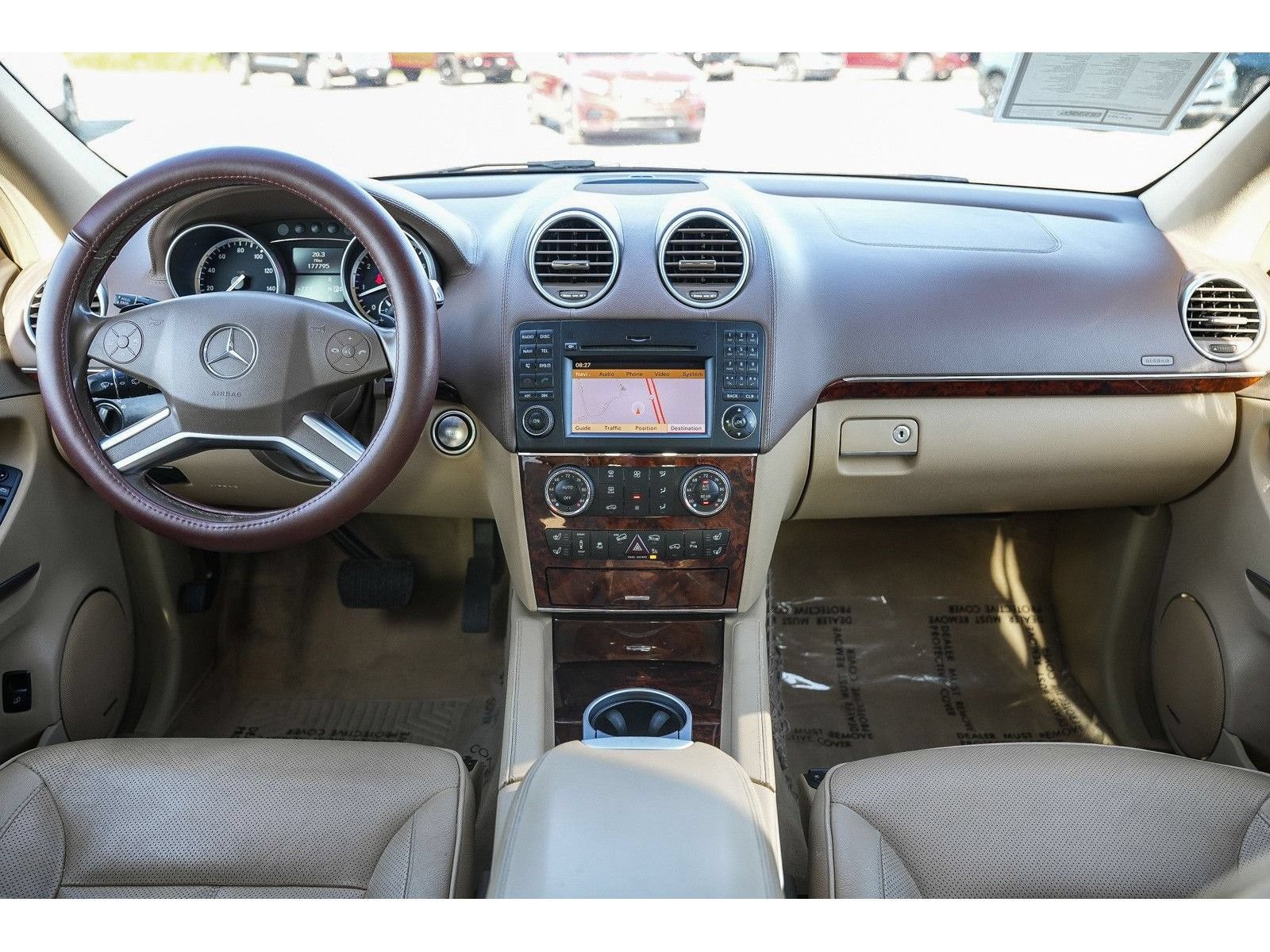 Used 2012 Mercedes-Benz GL 550 4MATIC image 12