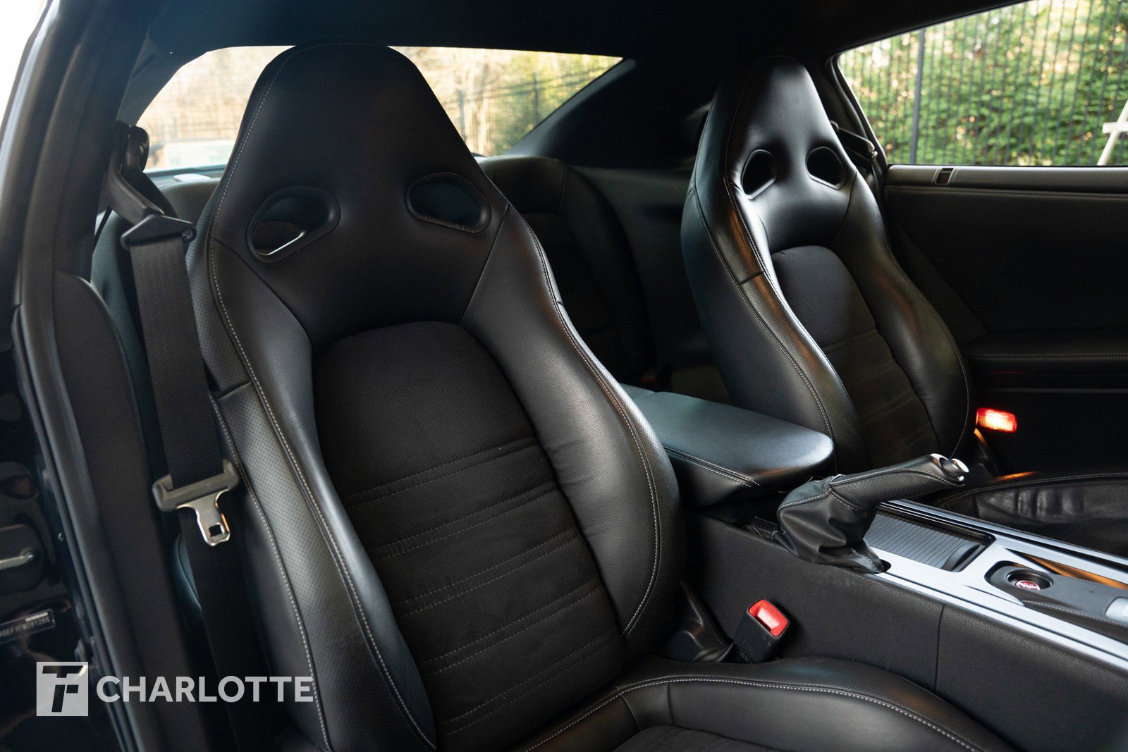 Used 2015 Nissan GT-R Premium image 26