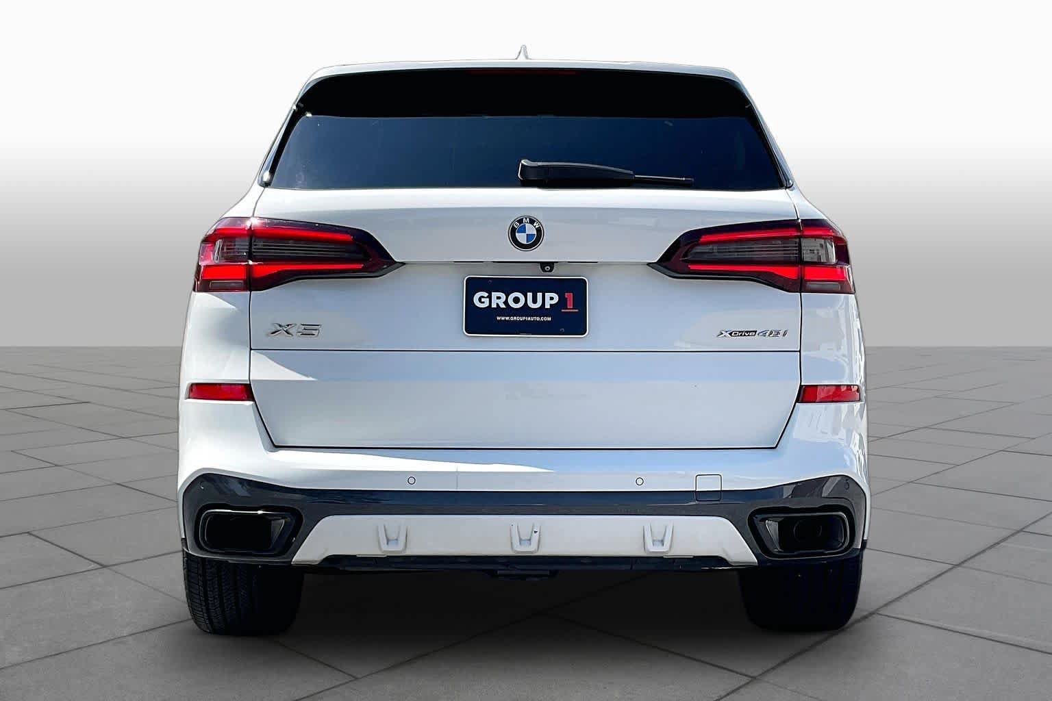 Used 2020 BMW X5 xDrive40i w/ M Sport Package AWD/4WD image 4