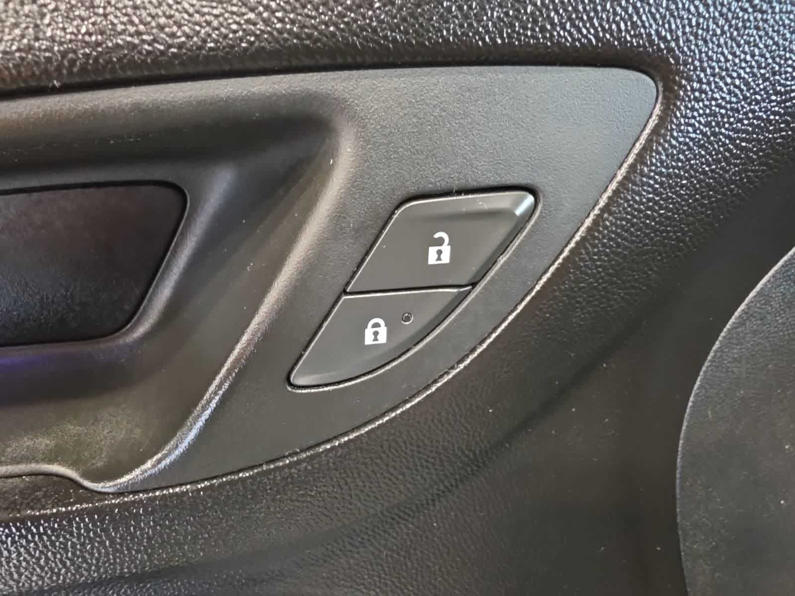 Used 2022 Chevrolet Equinox LT FWD image 19