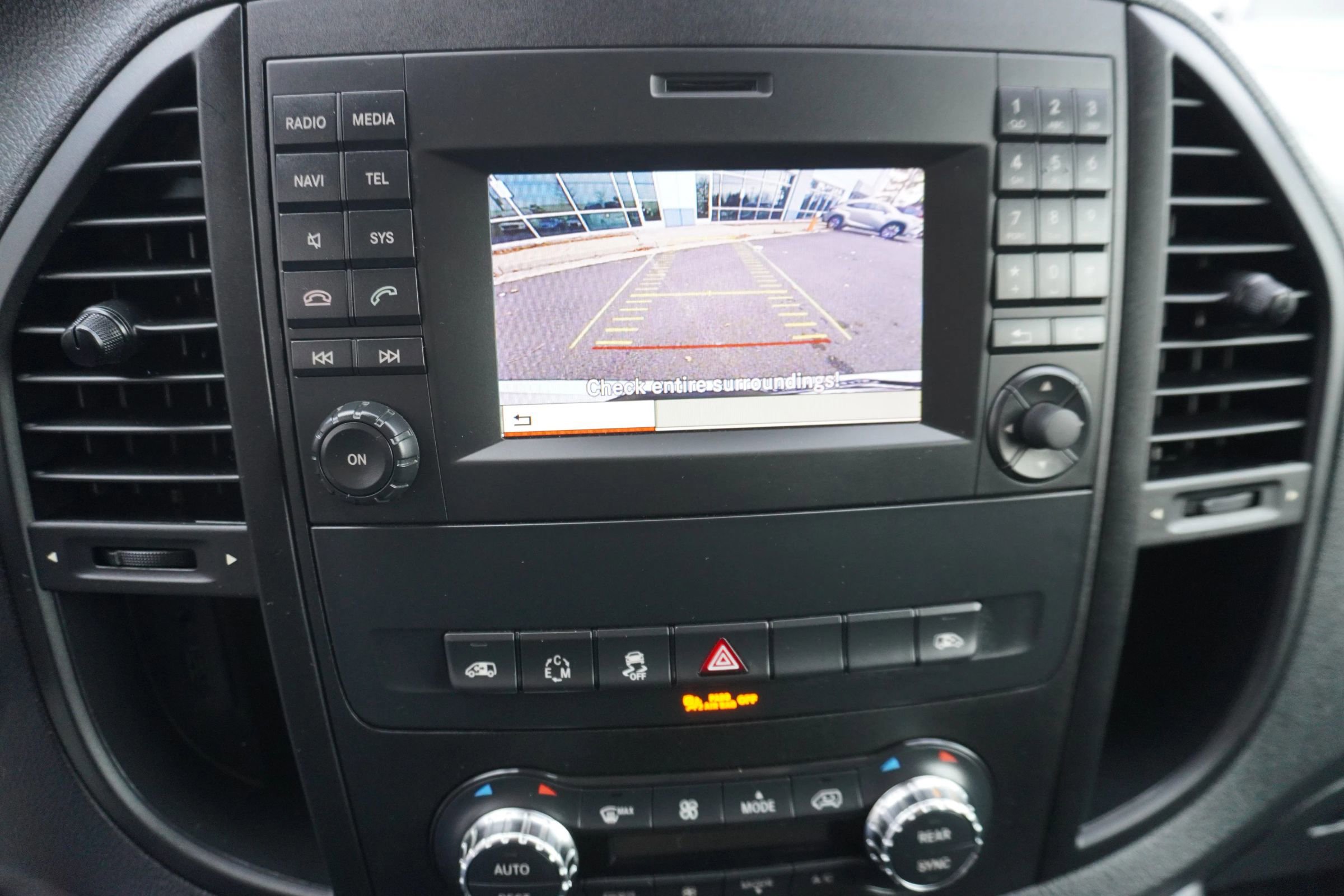 Used 2016 Mercedes-Benz Metris Passenger image 16