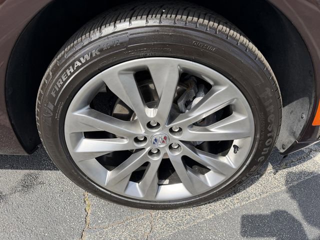 Used 2022 Buick Envision Avenir w/ Technology Package II image 52