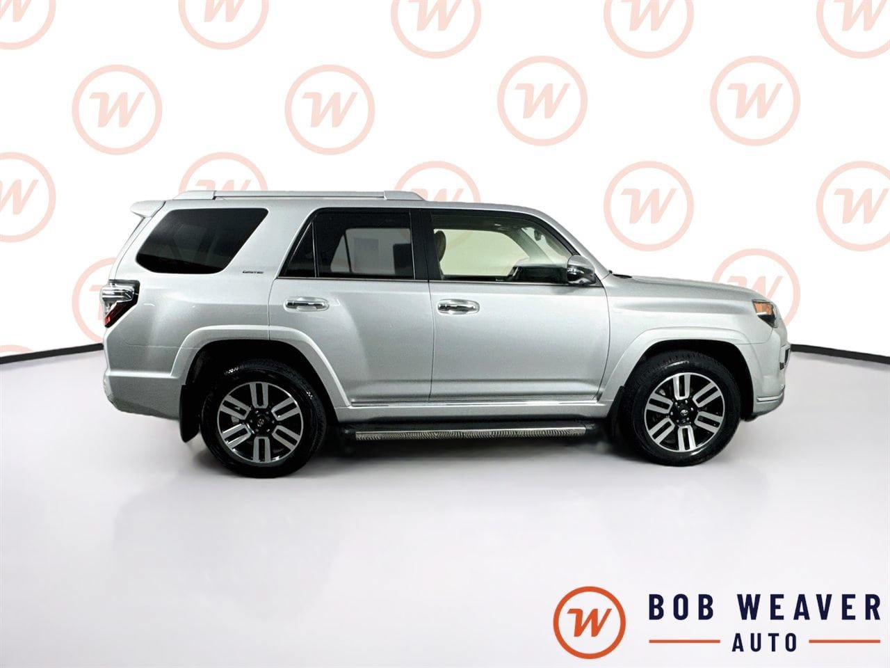 Used 2023 Toyota 4Runner Limited AWD/4WD image 9