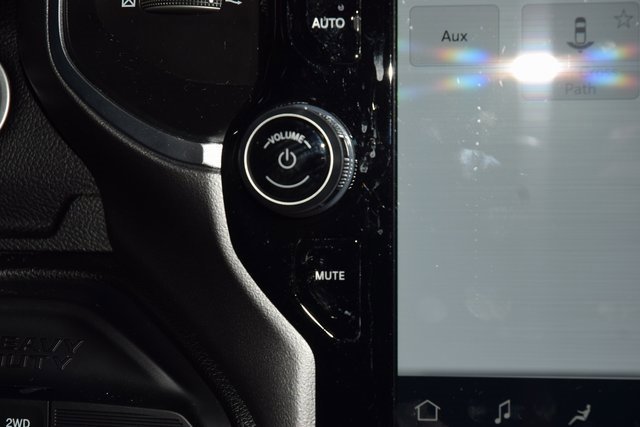 Used 2024 RAM 3500 Big Horn w/ Towing Technology Group image 33