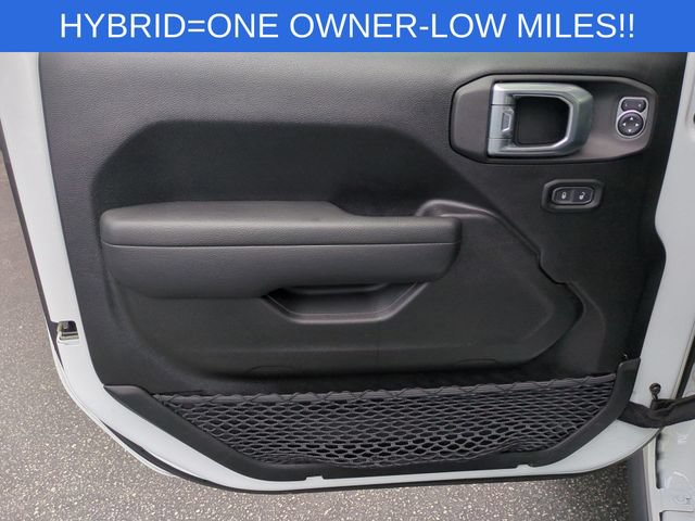 Used 2023 Jeep Wrangler Unlimited Rubicon 4xe w/ Cold Weather Group AWD/4WD image 12