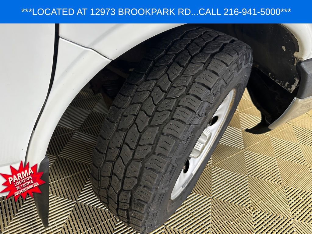 Used 2013 Chevrolet Express 1500 image 24