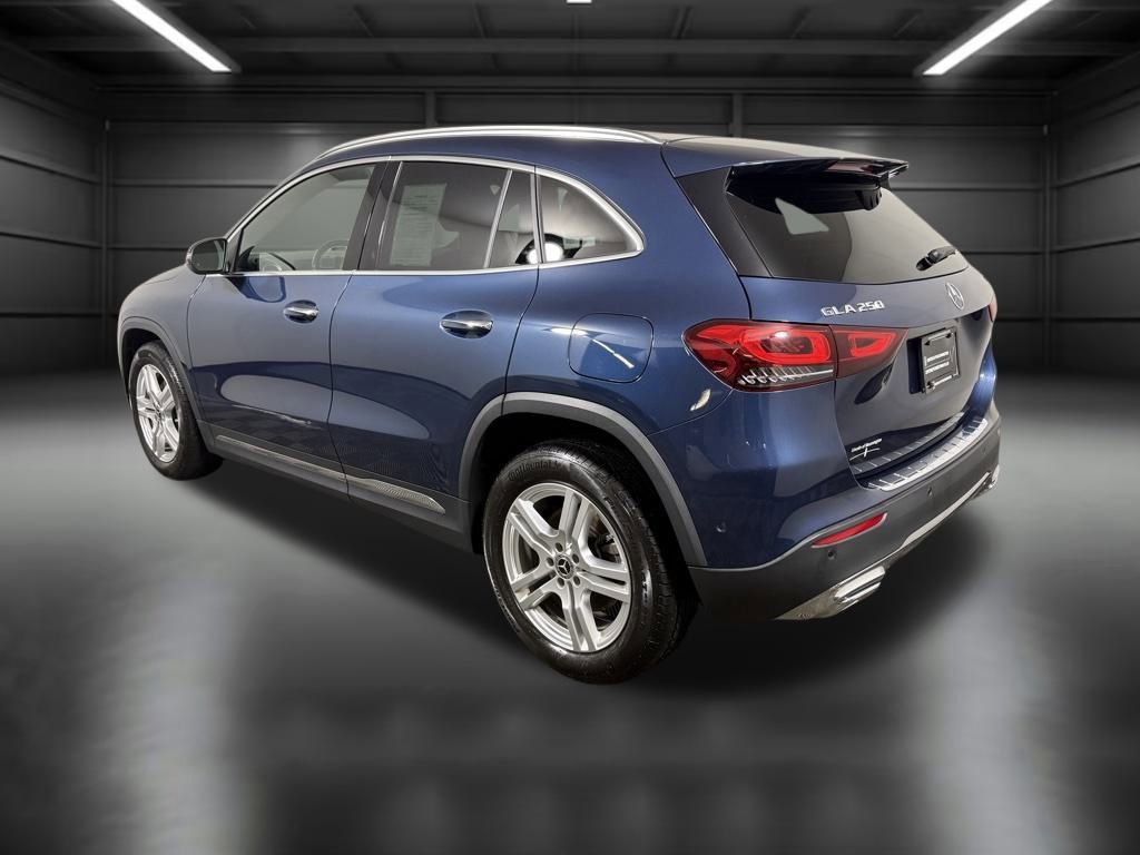 Used 2023 Mercedes-Benz GLA 250 4MATIC image 3