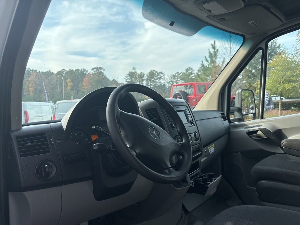 Used 2016 Mercedes-Benz Sprinter 3500 image 36