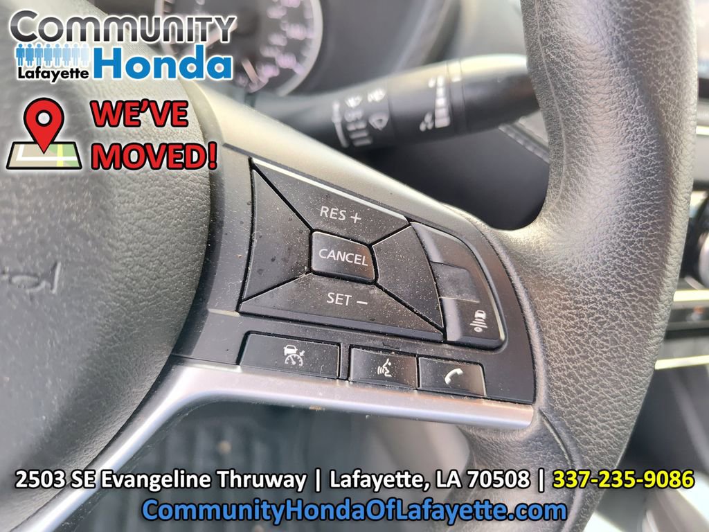 Used 2024 Nissan Sentra SV FWD image 25