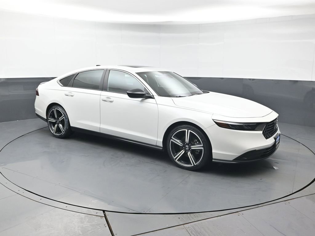 Used 2023 Honda Accord Sport image 8