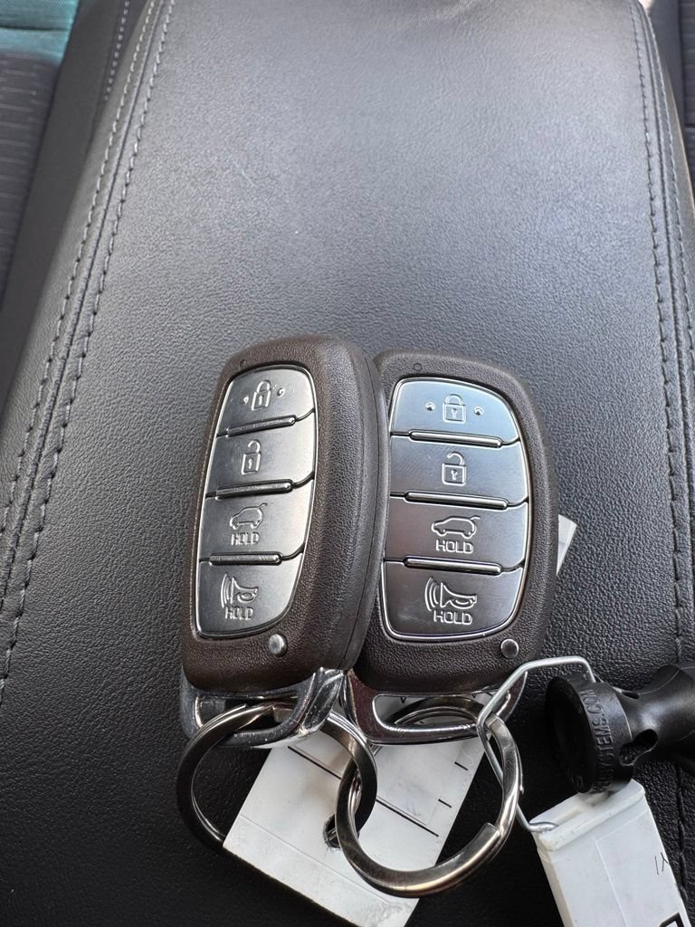 Used 2021 Hyundai Tucson Value w/ Cargo Package AWD/4WD image 30