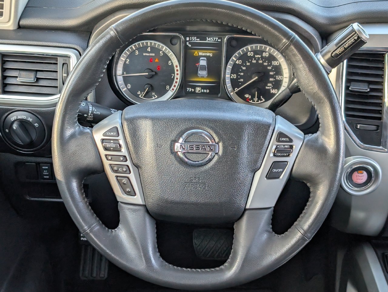 Used 2018 Nissan Titan SV w/ SV Convenience Package RWD image 11