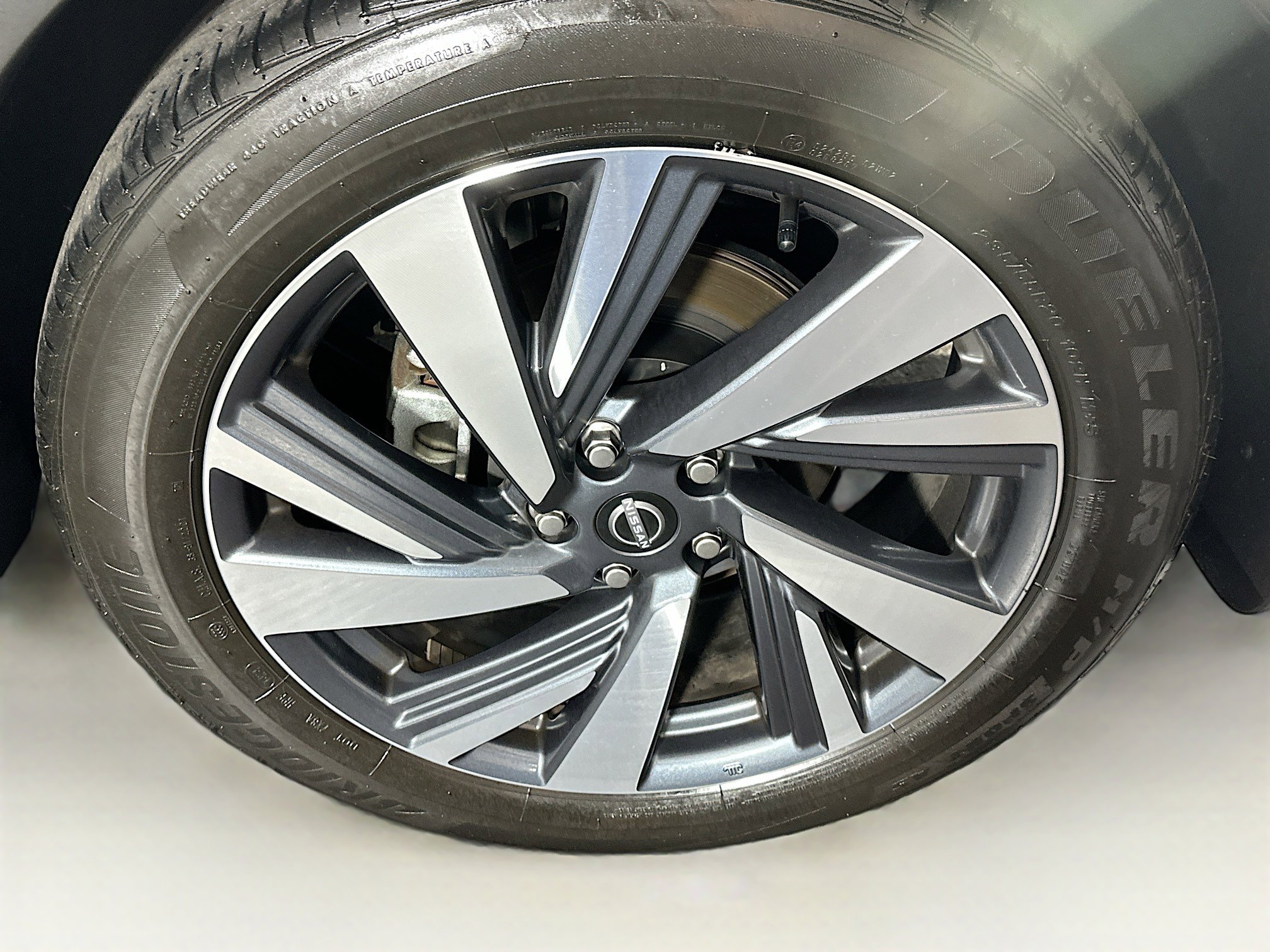 Used 2024 Nissan Murano SL image 11