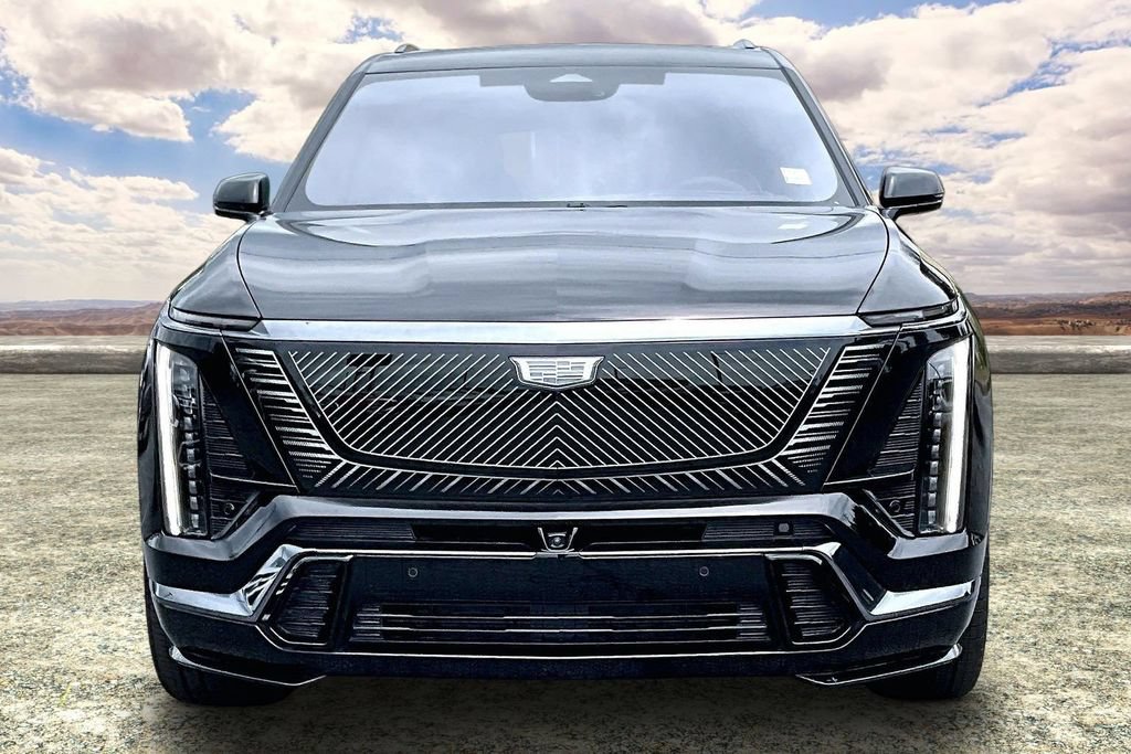 Used 2026 Cadillac Vistiq Platinum w/ LPO, Floor Liner Package AWD/4WD image 2