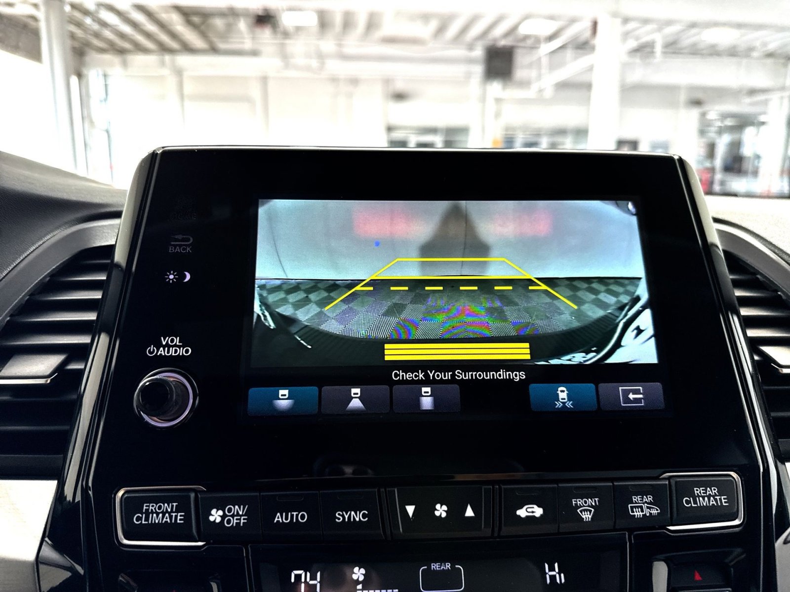 Used 2023 Honda Odyssey Touring image 16