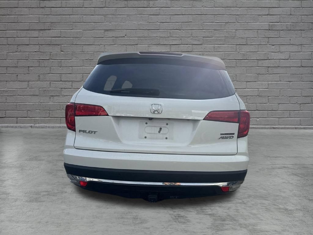 Used 2016 Honda Pilot Touring image 5