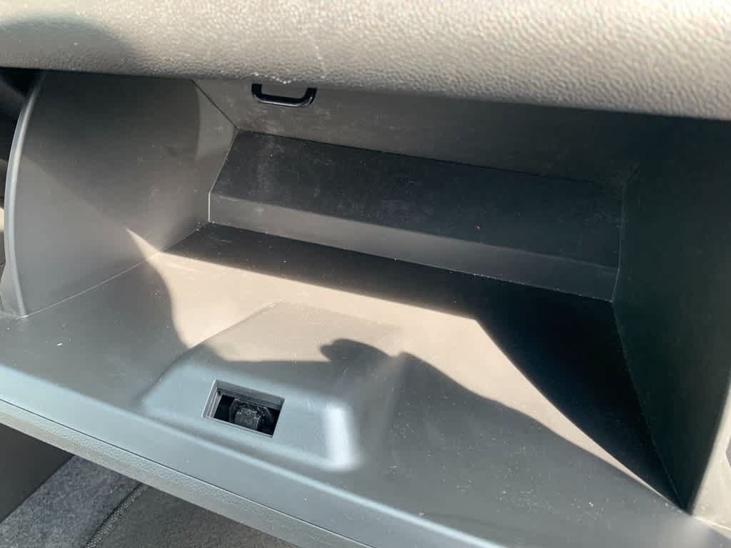 Certified 2024 Chevrolet Trax LS w/ LS Convenience Package FWD image 27