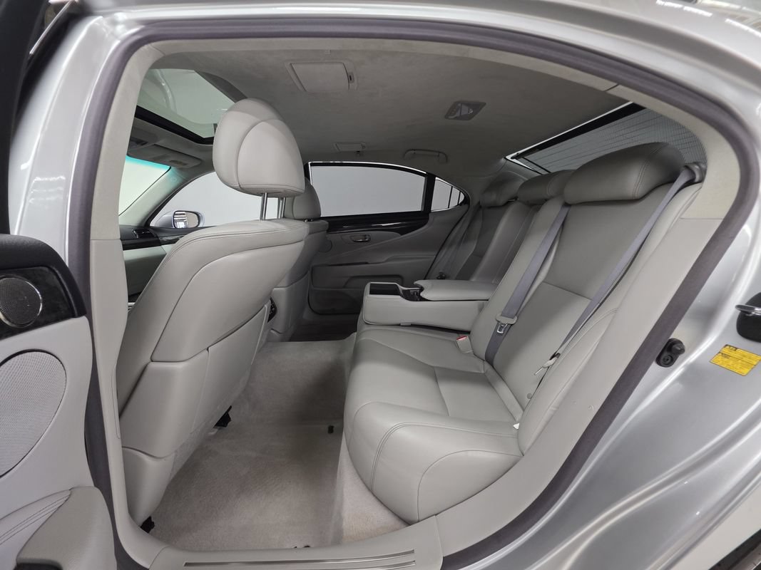 Used 2011 Lexus LS 460 L AWD/4WD image 20