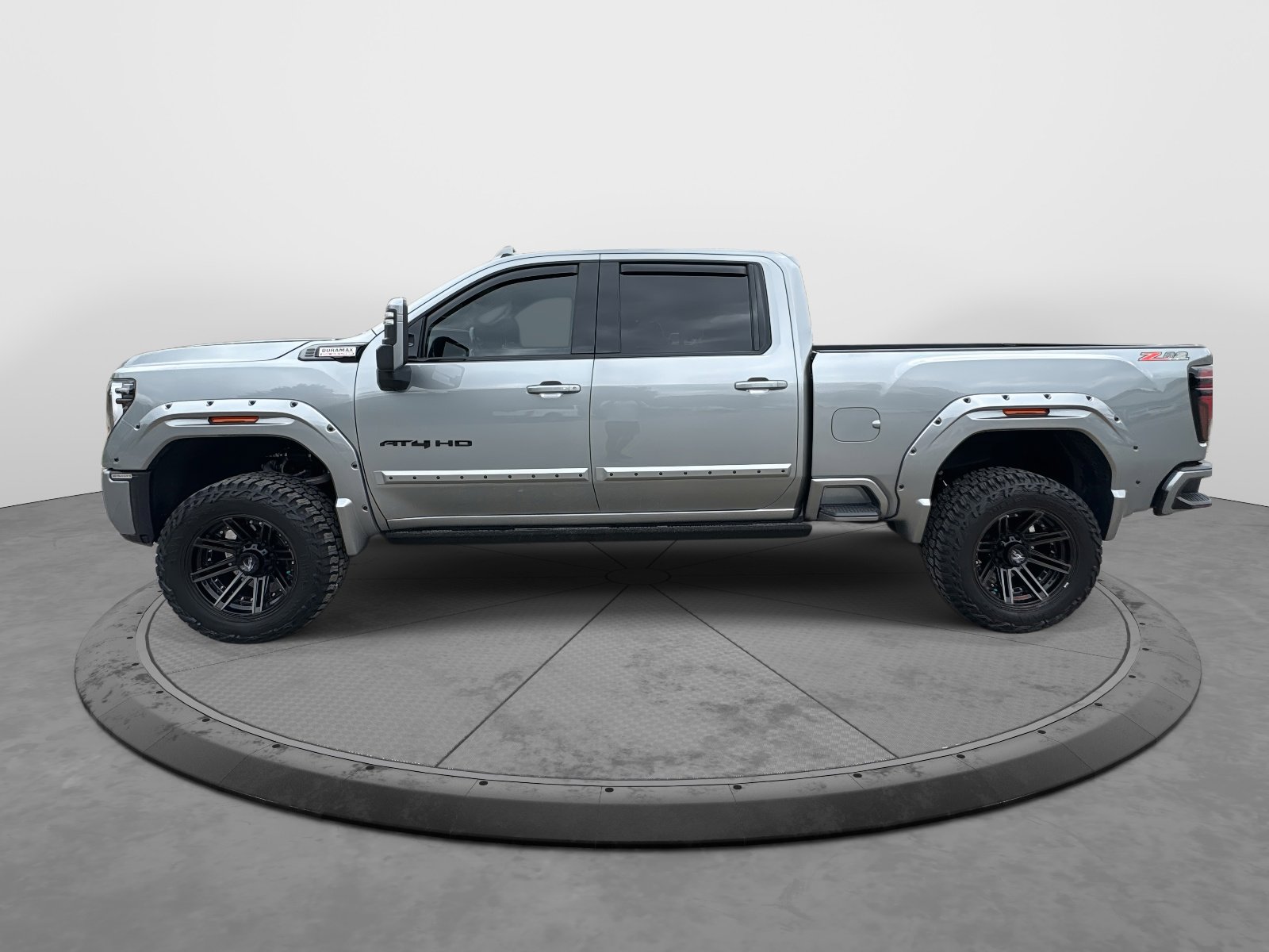 Used 2025 GMC Sierra 2500 AT4 w/ AT4 Premium Plus Package image 5