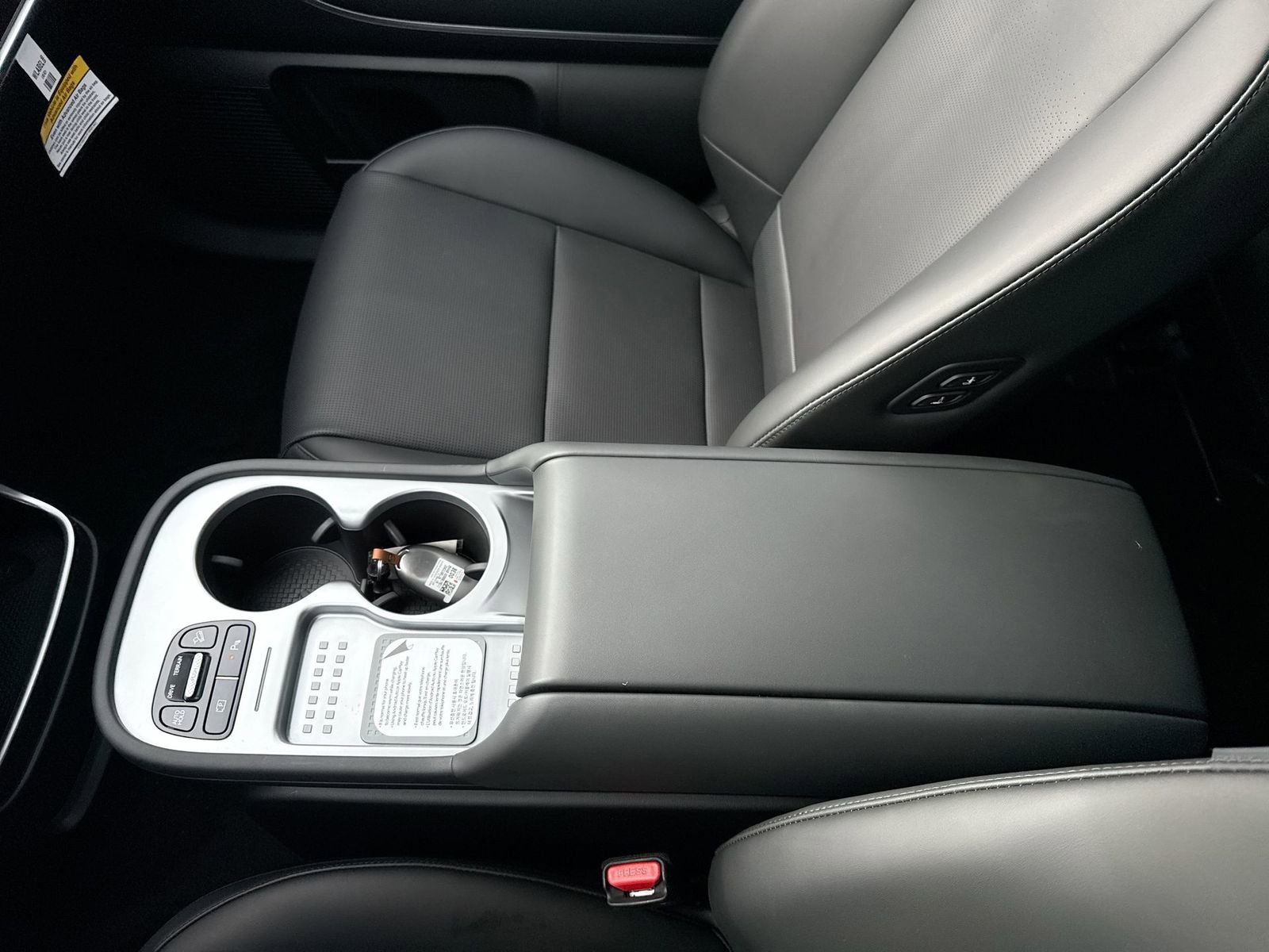 New 2026 Hyundai Ioniq 9 SEL image 23