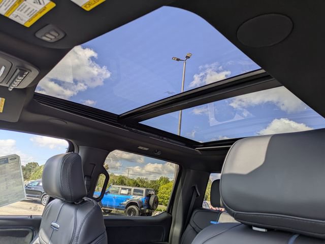 New 2026 Ford F250 Platinum image 28